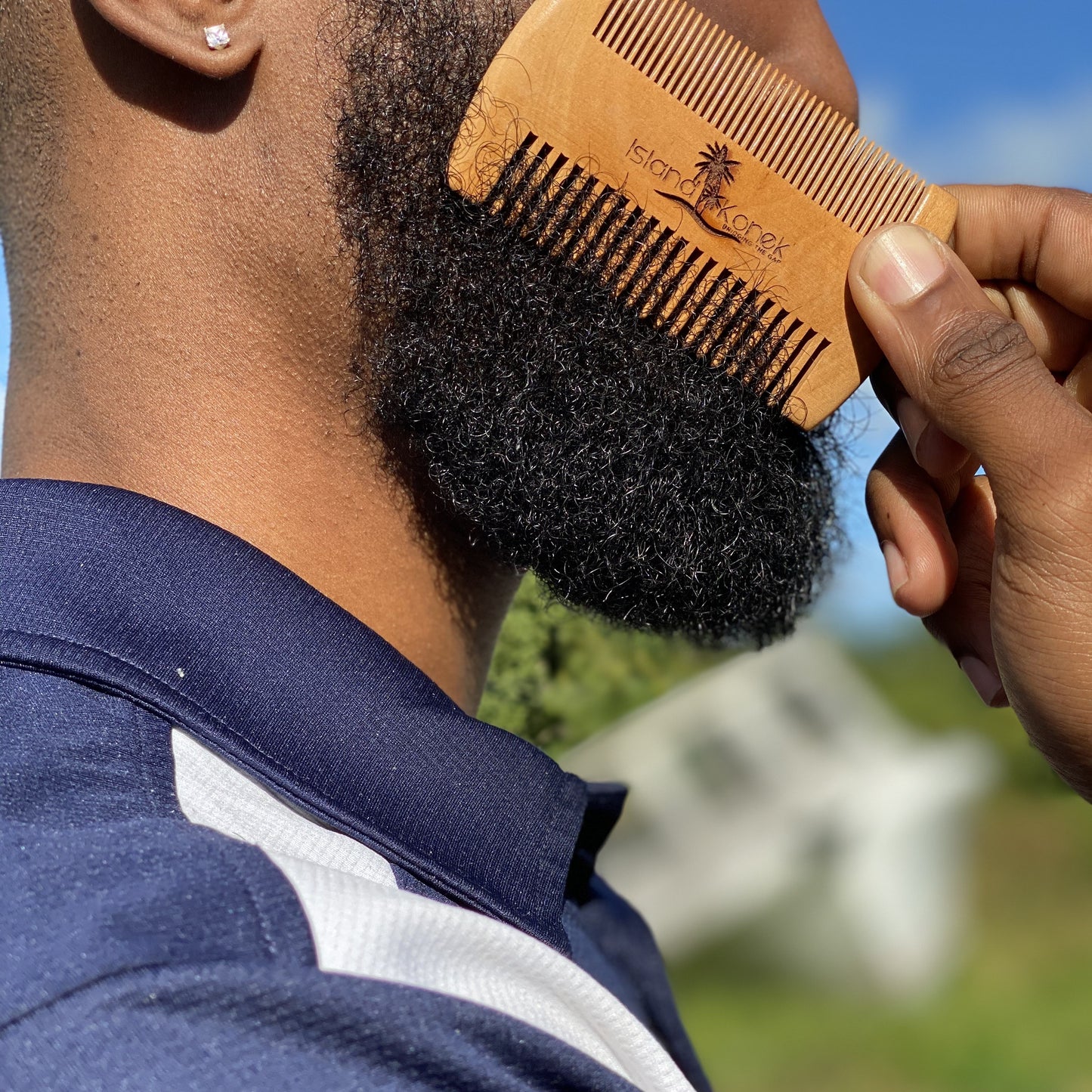 IslandKonek Beard Comb